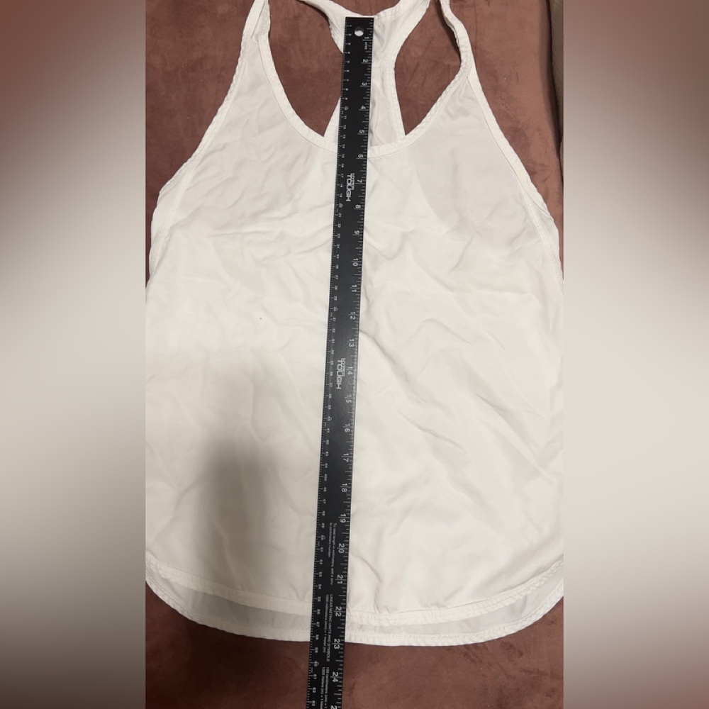 2 lululemon tops Sz xs no size tag